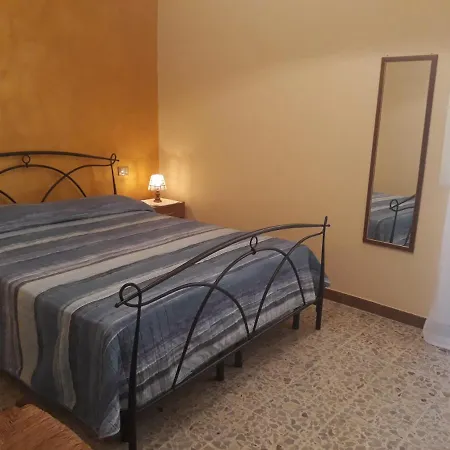 L'antico Faro 3*