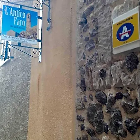 L'antico Faro B&B 카스텔사르도