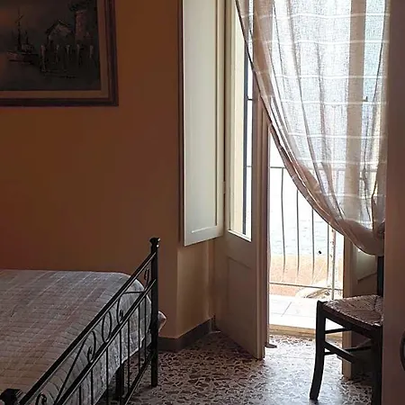 L'antico Faro B&B 카스텔사르도