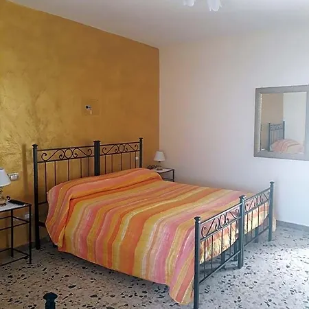 Bed & Breakfast L'antico Faro 3*